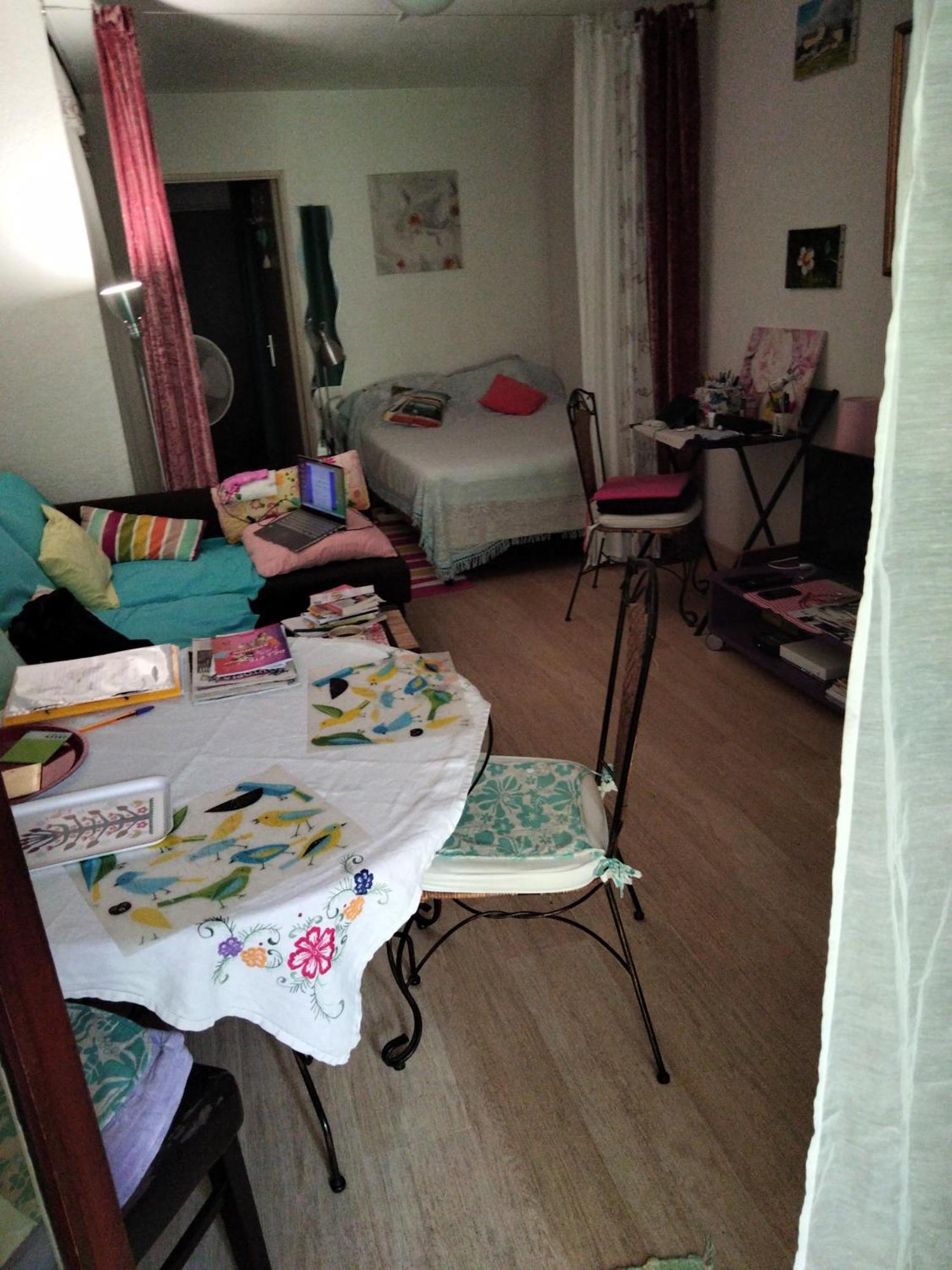 Joli Studio Avec Jardinet Avinhão Exterior foto