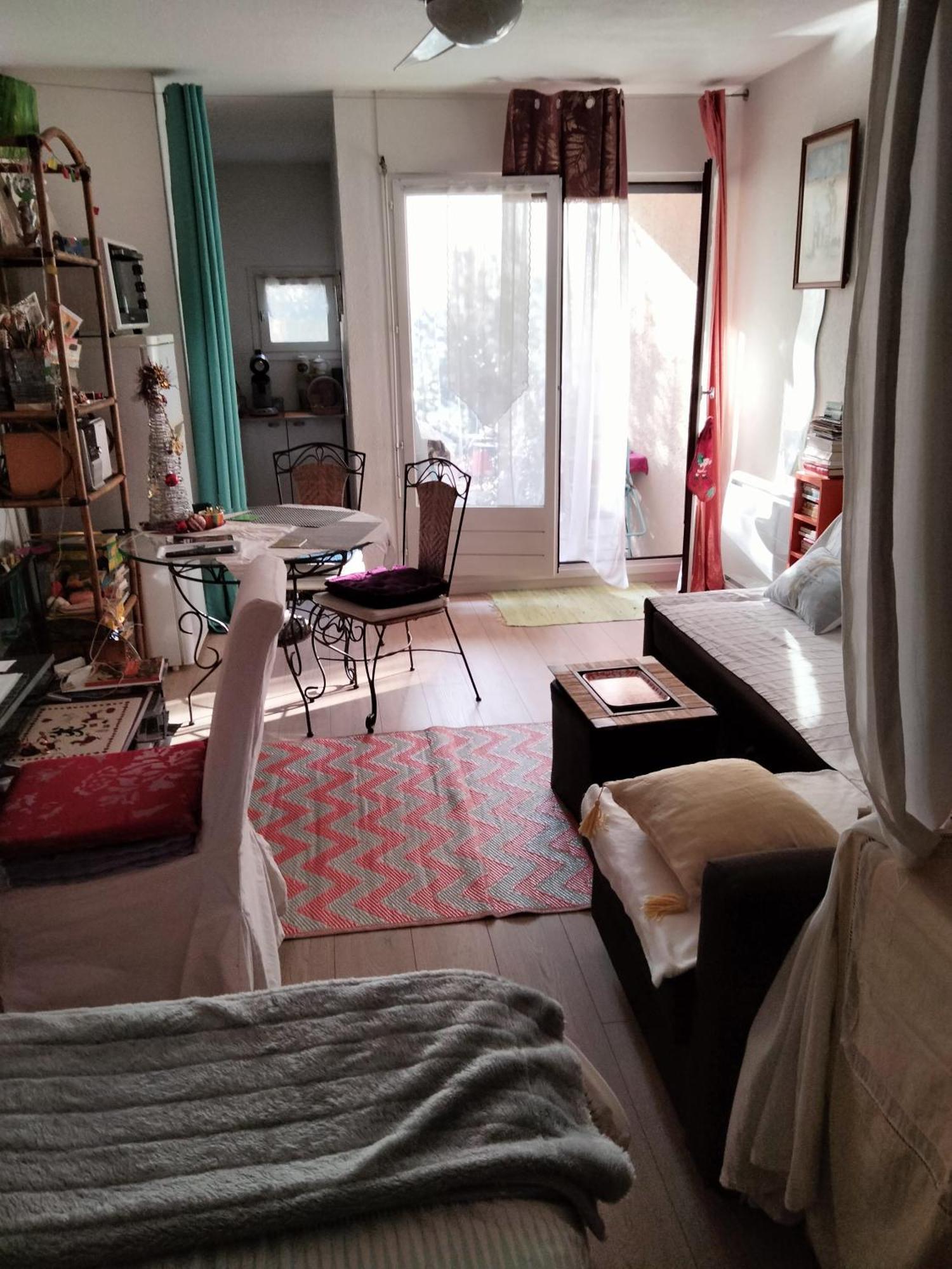 Joli Studio Avec Jardinet Avinhão Exterior foto