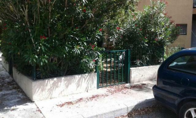 Joli Studio Avec Jardinet Avinhão Exterior foto